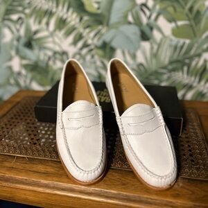Women’s White G.H. Bass & Co. Weejuns Loafers